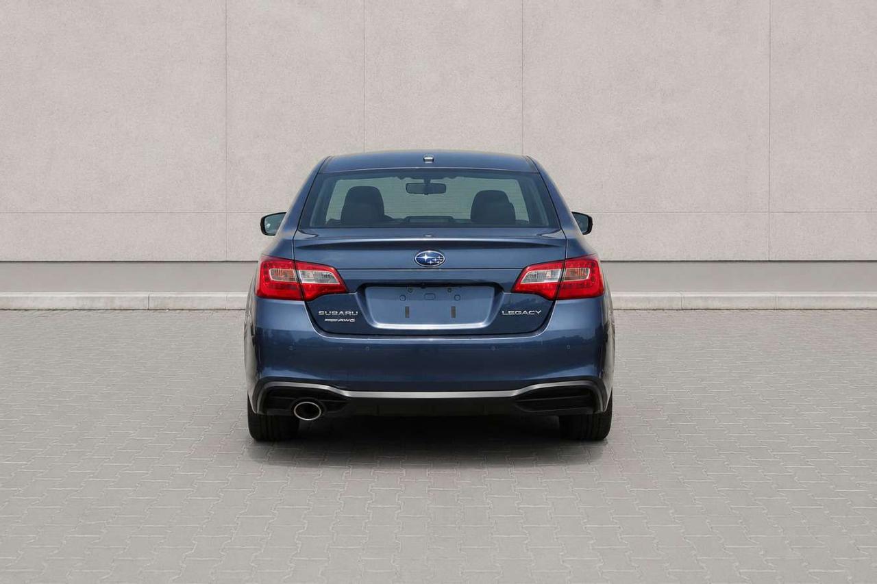 2018 Subaru Legacy Limited  ReverseCamera HtdSeats Sunroof AppleCarPl Photo