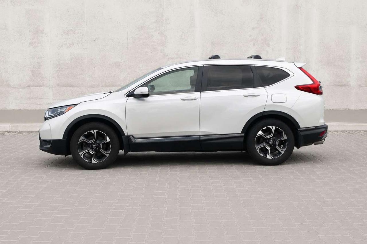 2017 Honda CR-V Touring  Gps Moonroof BkpCam HtdSeats RemoteKeyles Photo2