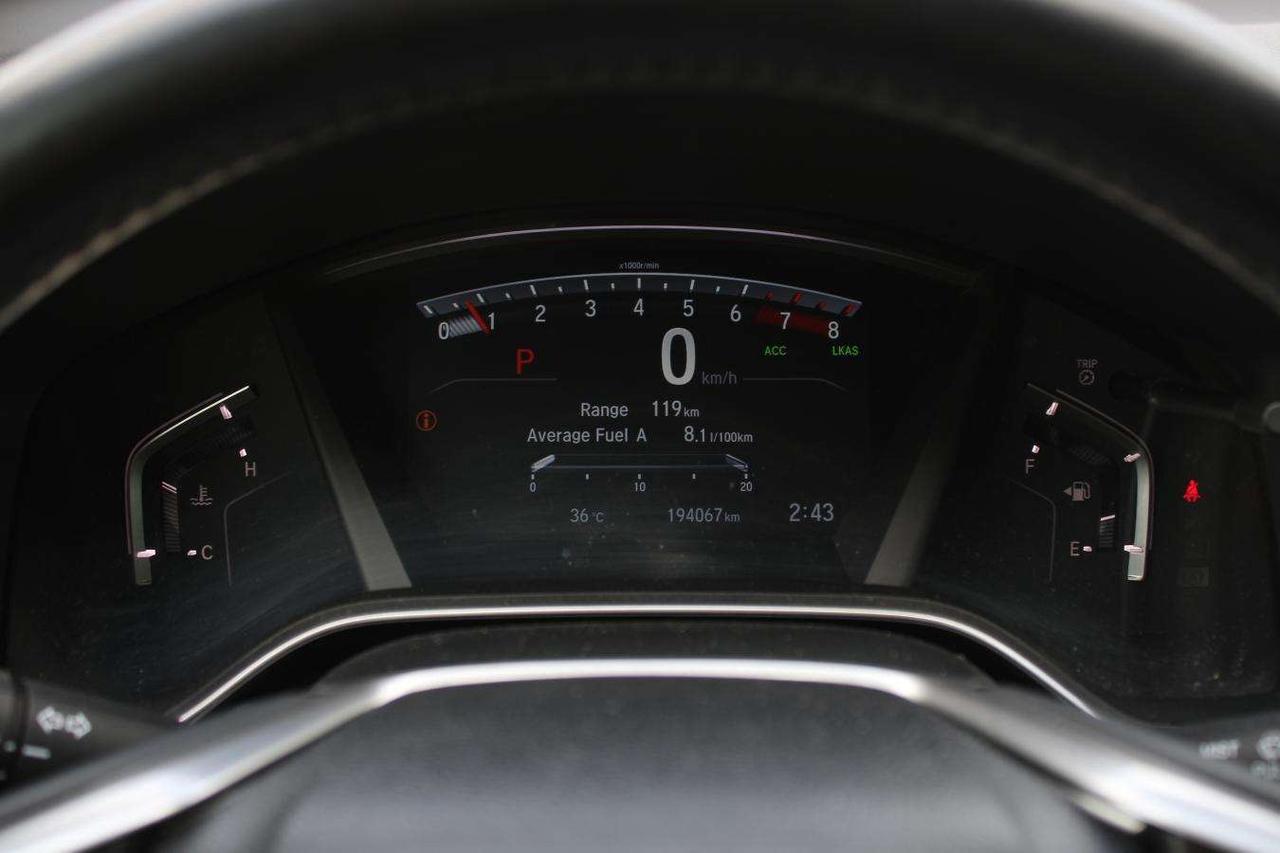 2017 Honda CR-V Touring  Gps Moonroof BkpCam HtdSeats RemoteKeyles Photo