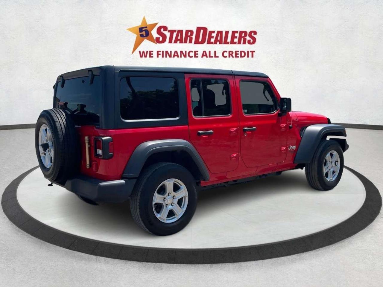 2018 Jeep Wrangler LEATHER SUNROOF HEATED SEATS LOADED WE FINANCE ALL Photo