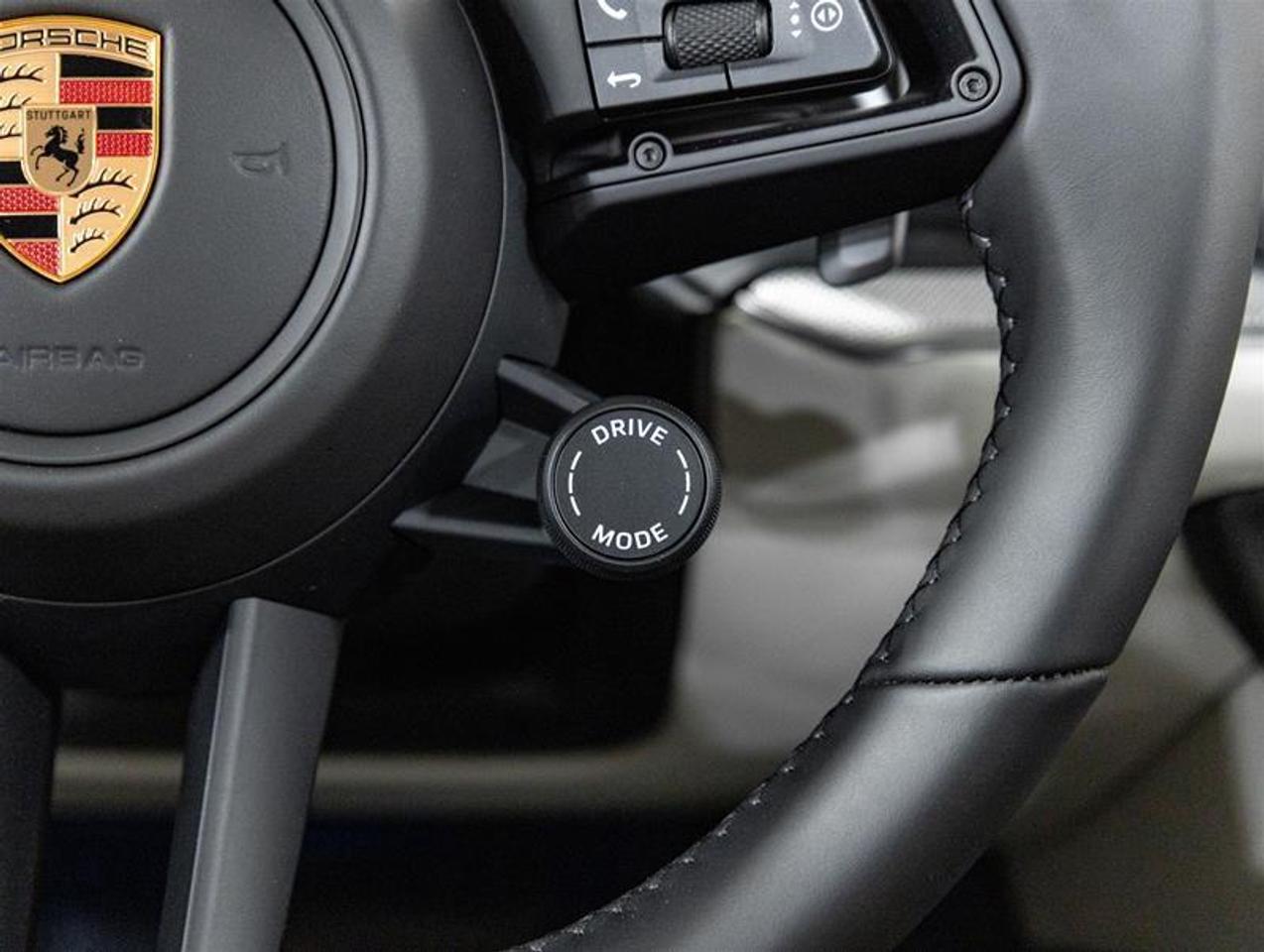2026 Porsche Cayenne  Photo