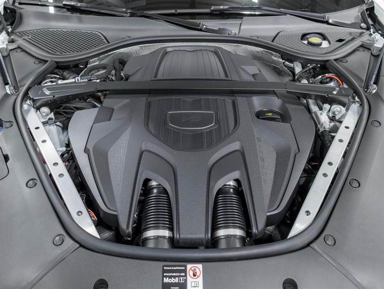 2026 Porsche Panamera  Photo