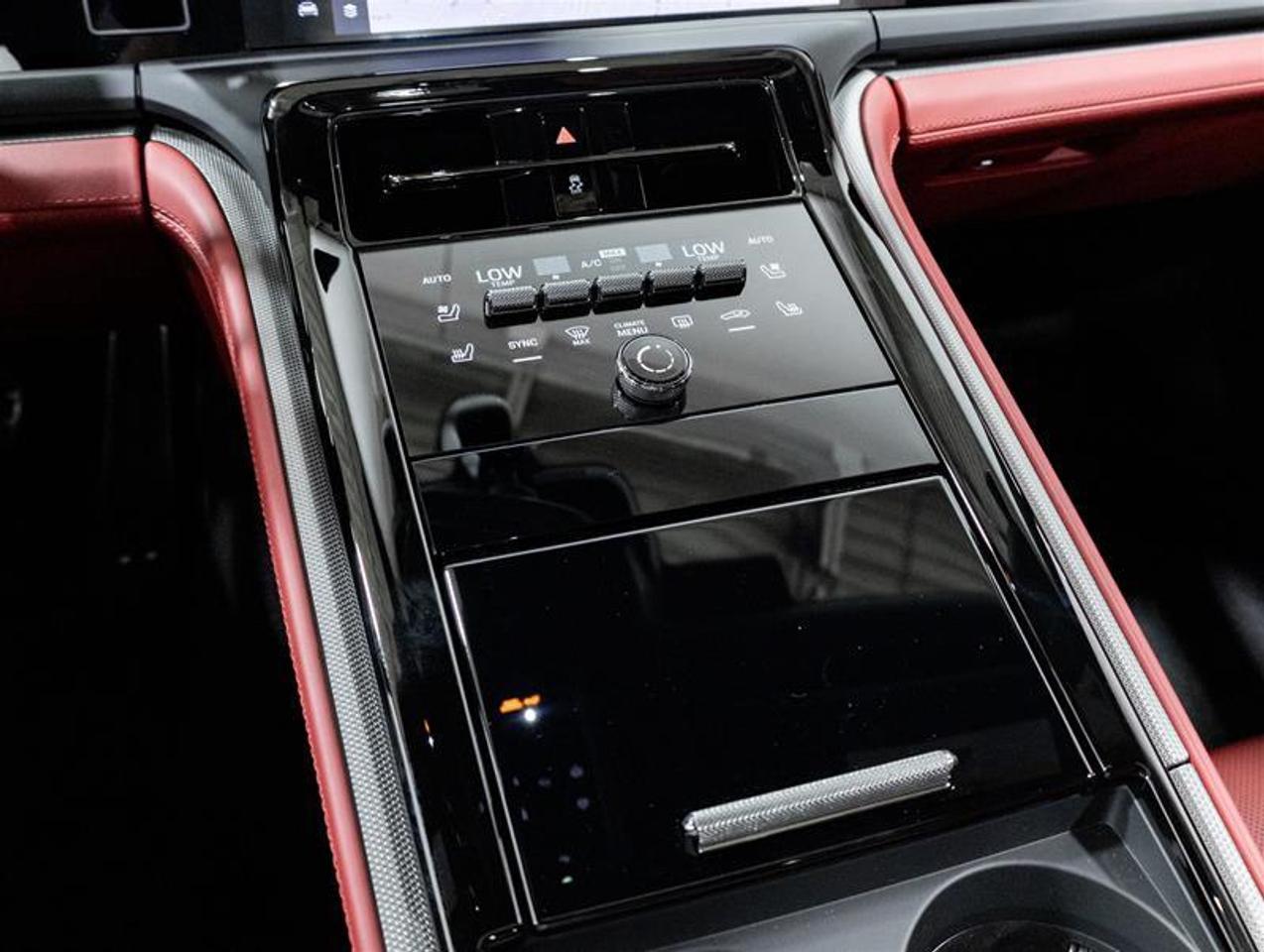 2026 Porsche Panamera  Photo