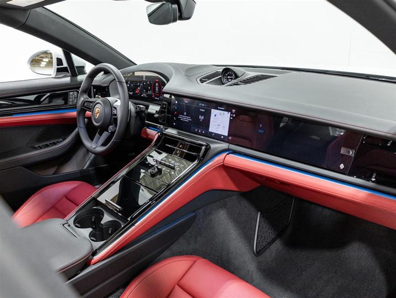 2026 Porsche Panamera  Photo