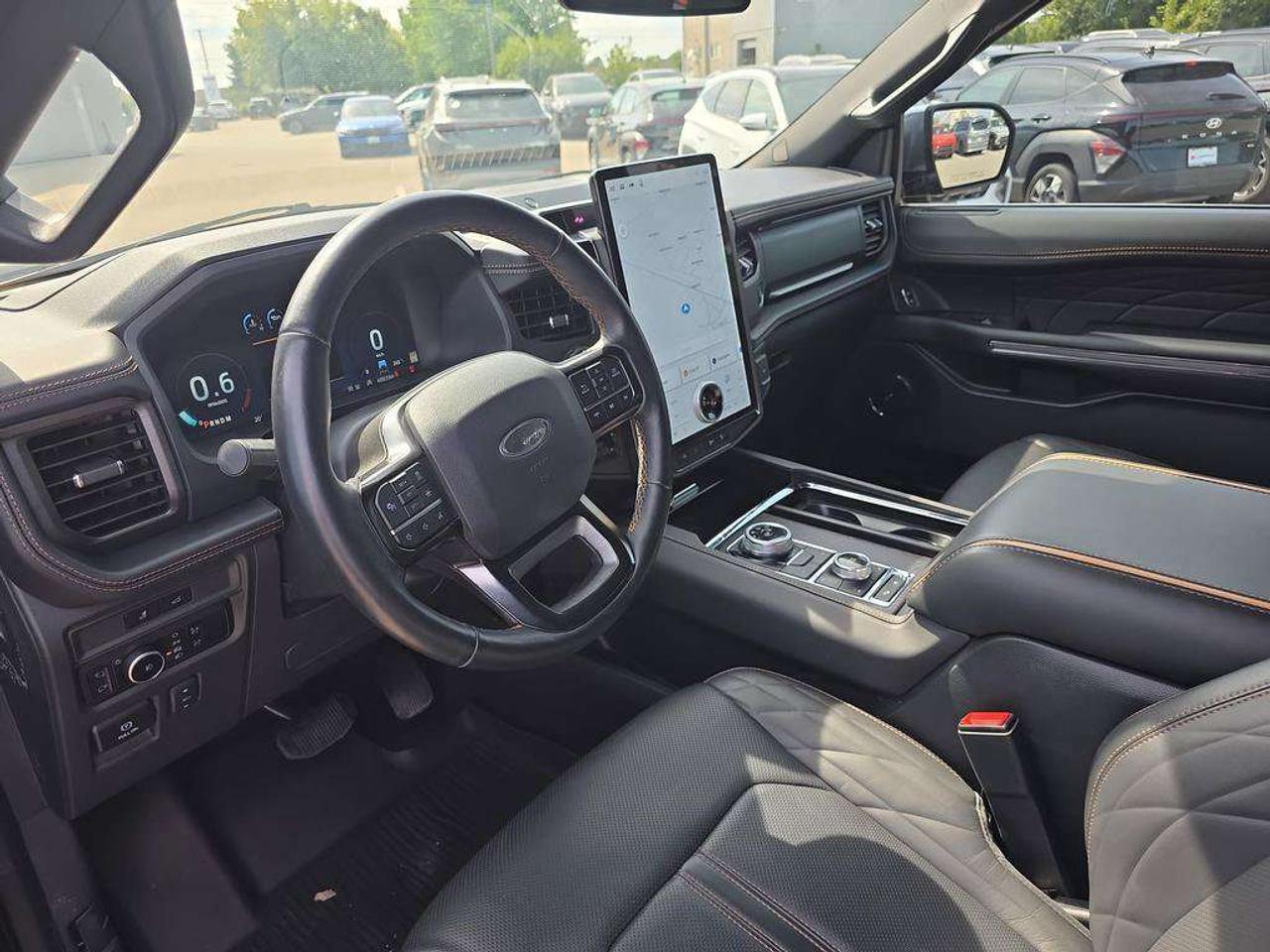 2024 Ford Expedition Platinum Max   NO ACCIDENTS VENT. LEATHER PANOROOF Photo