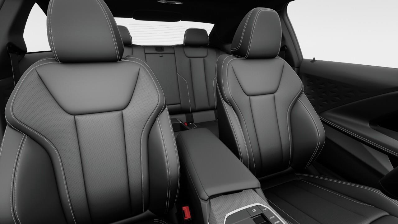 2026 BMW M240 i xDrive 2dr All-Wheel Drive Coupe Photo