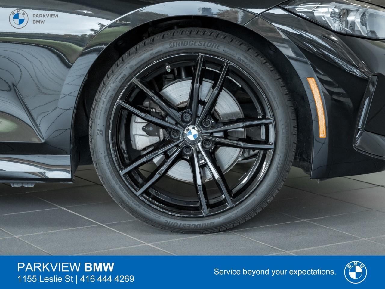 2024 BMW 330 i xDrive 4dr All-Wheel Drive Sedan Photo4