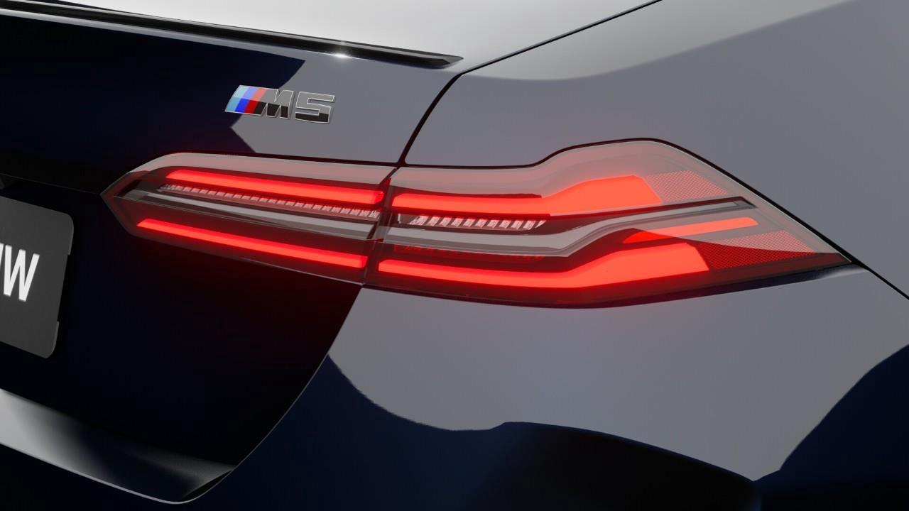 2027 BMW M5 Base 4dr All-Wheel Drive Sedan Photo