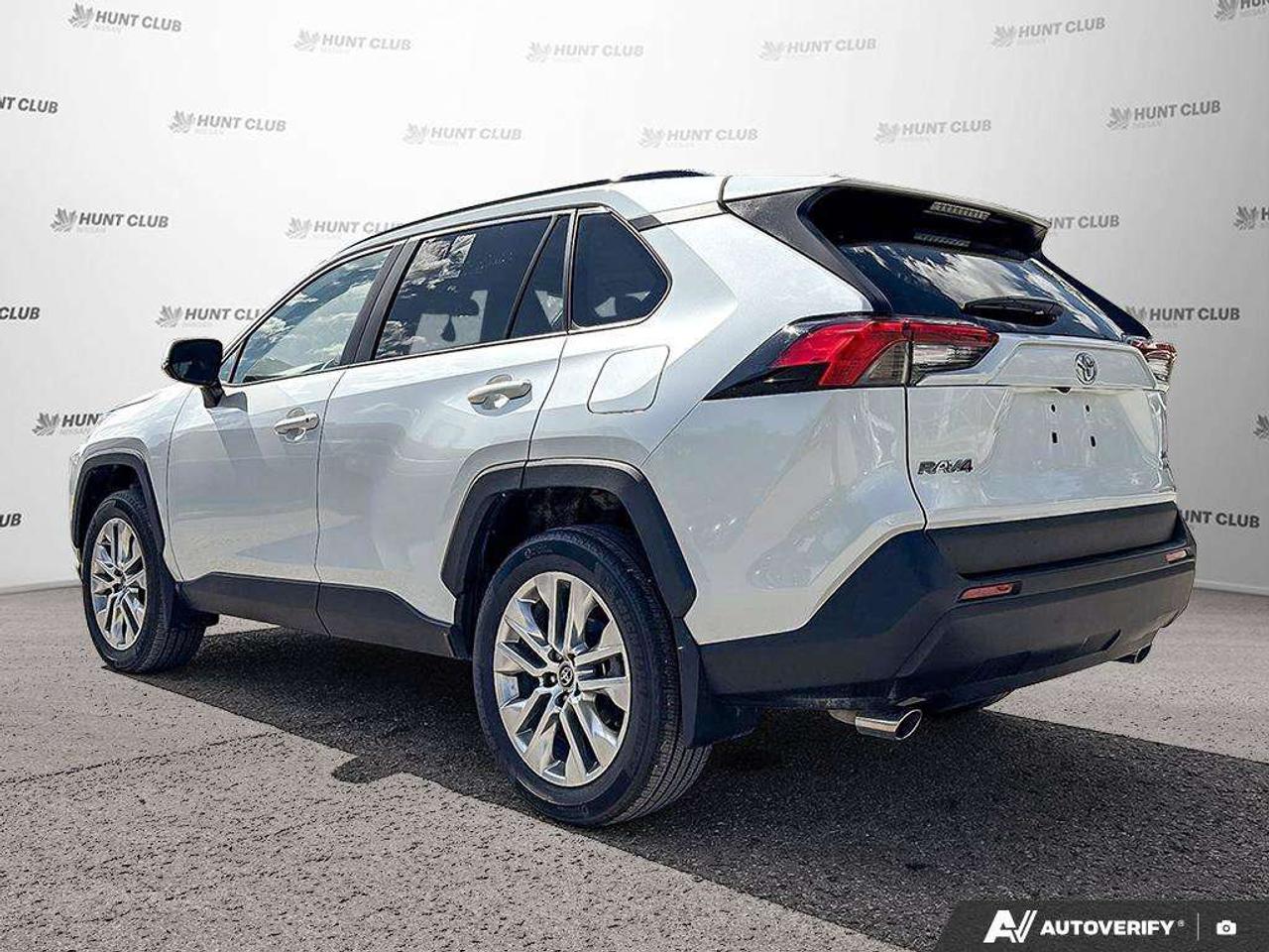 2025 Toyota RAV4 XLE Photo