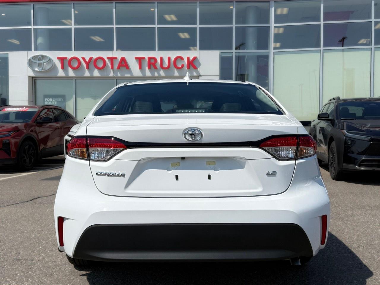 2026 Toyota Corolla LE CVT Photo