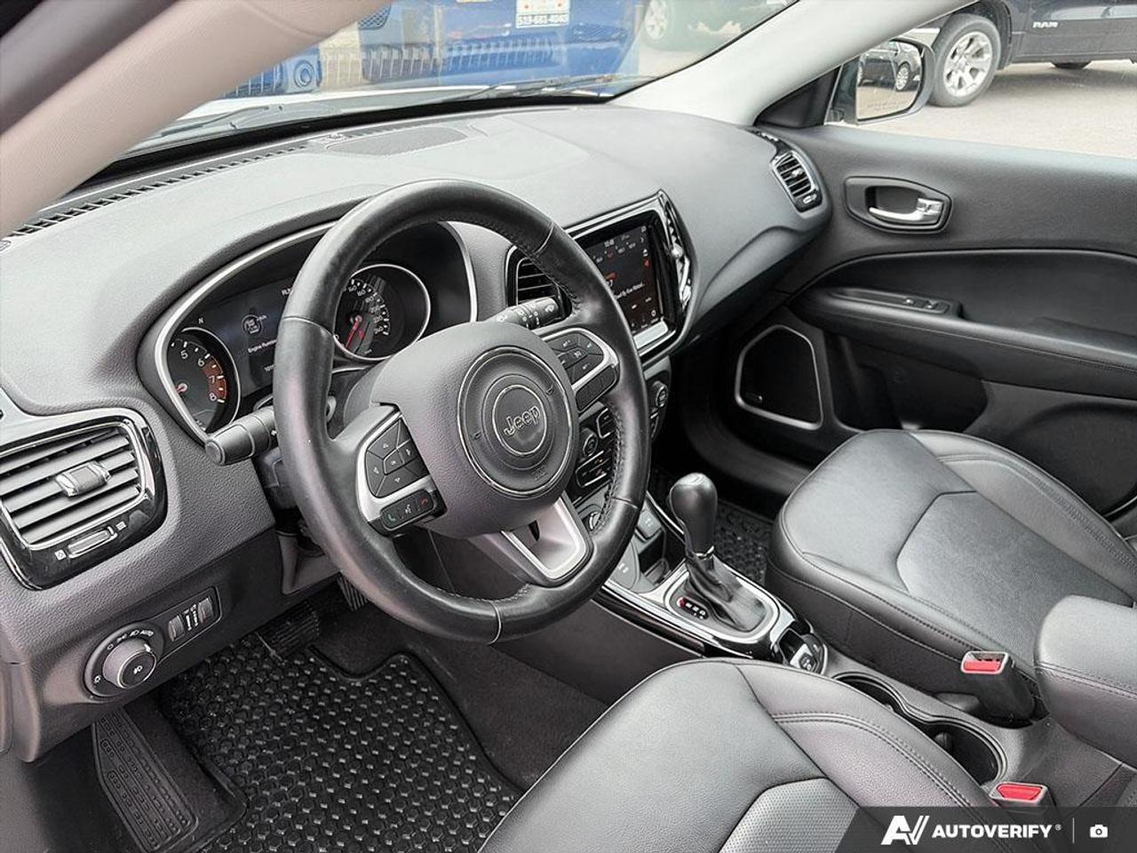 2021 Jeep Compass Altitude 4dr 4x4 Photo