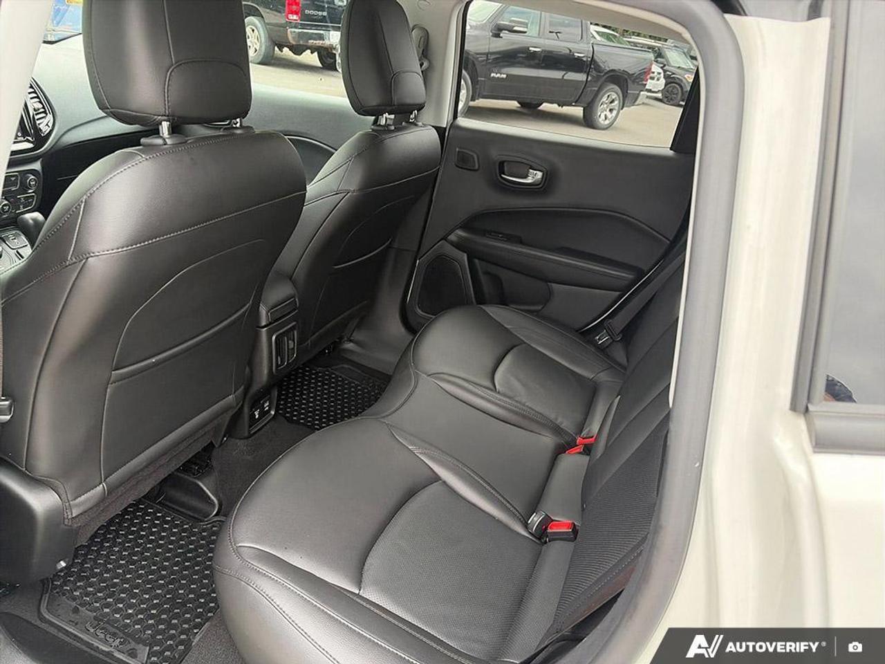 2021 Jeep Compass Altitude 4dr 4x4 Photo