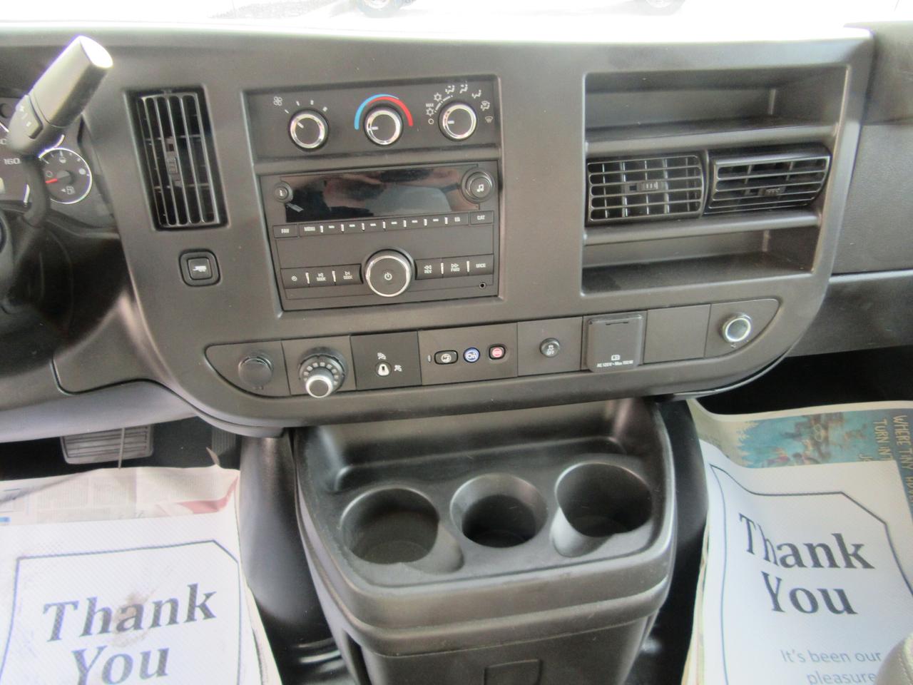 2025 Chevrolet Express 3500 14FT CUBE VAN WITH NEW REEFER SYSTEM Photo