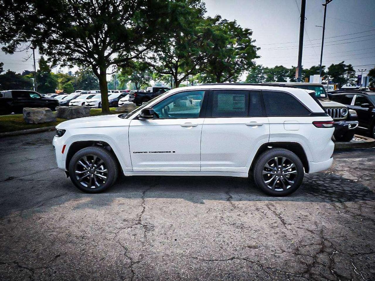 2026 Jeep Grand Cherokee  Photo