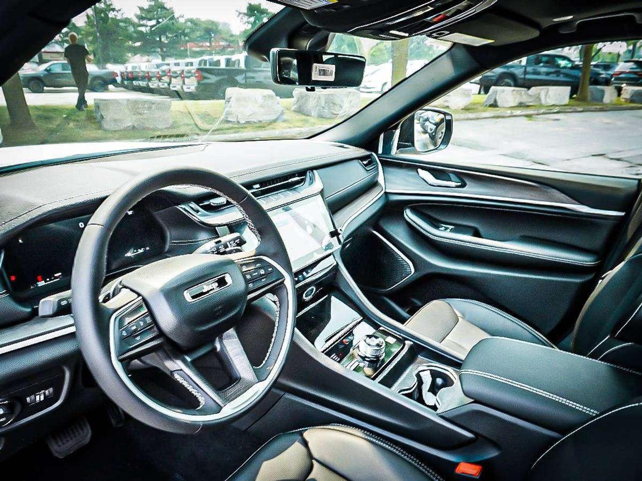 2026 Jeep Grand Cherokee  Photo