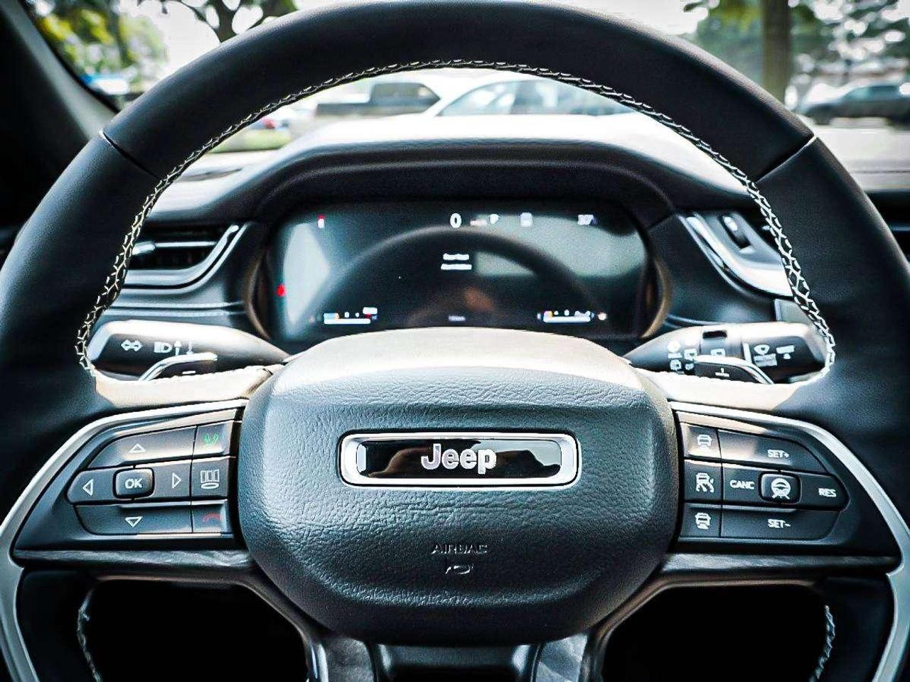 2026 Jeep Grand Cherokee  Photo