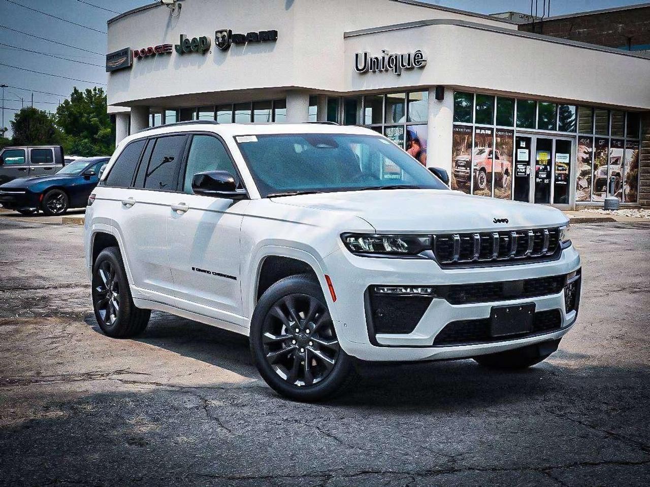 2026 Jeep Grand Cherokee  Photo