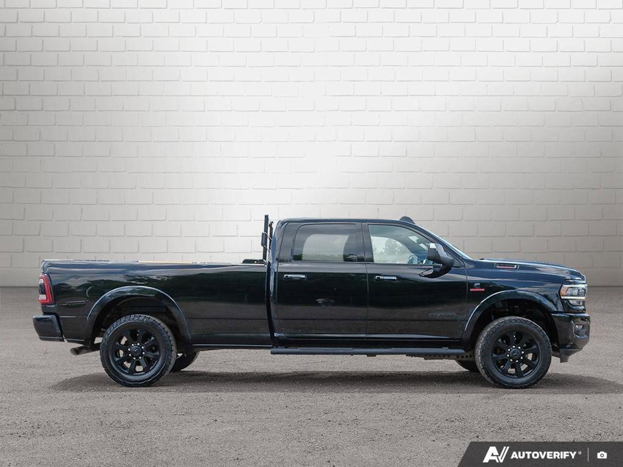 2019 RAM 3500 LaramieLARAMIE, 6.7L CUMMINS DIESEL, 4X4, ALLOYS, Photo