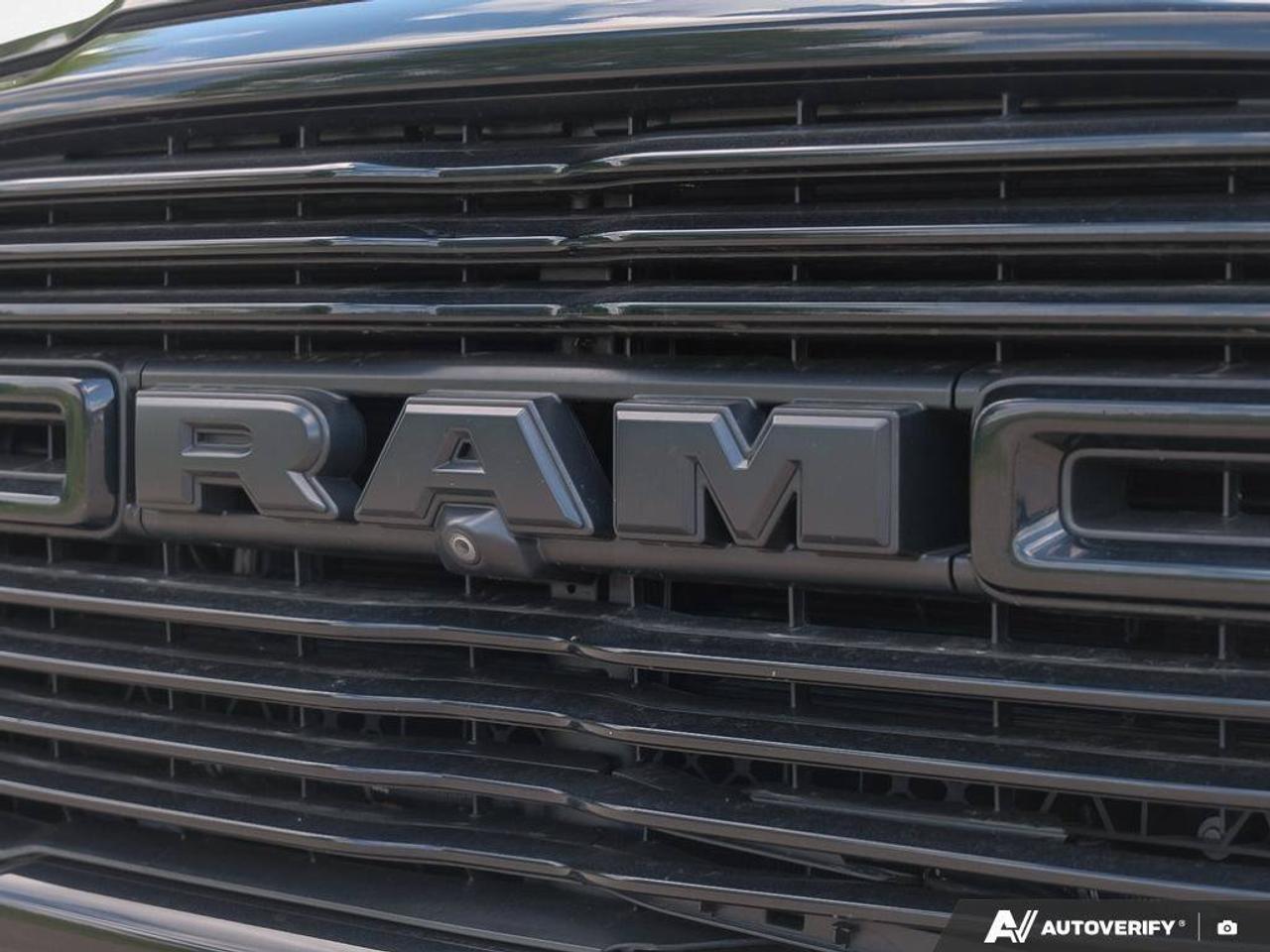 2019 RAM 3500 LaramieLARAMIE, 6.7L CUMMINS DIESEL, 4X4, ALLOYS, Photo