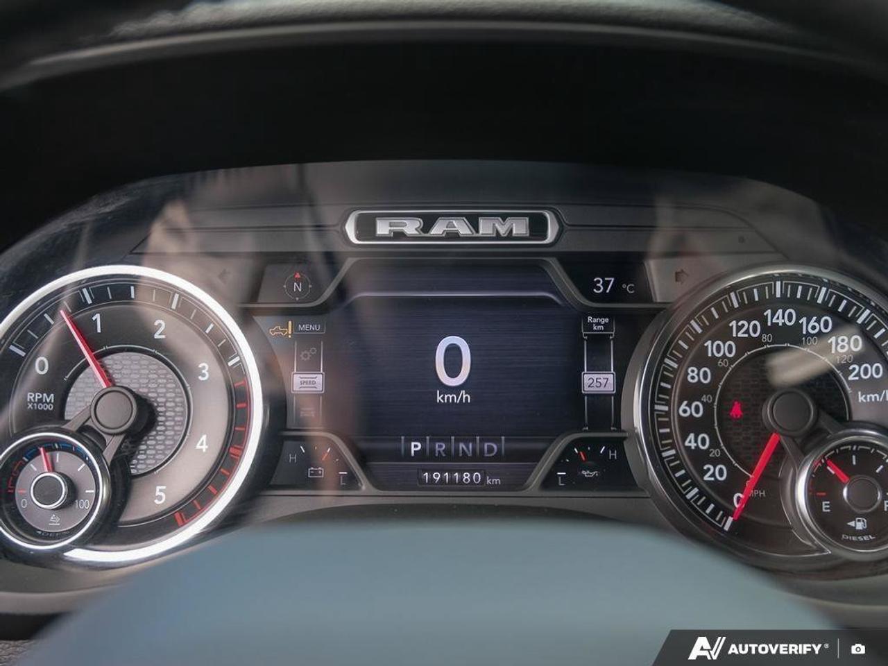 2019 RAM 3500 LaramieLARAMIE, 6.7L CUMMINS DIESEL, 4X4, ALLOYS, Photo