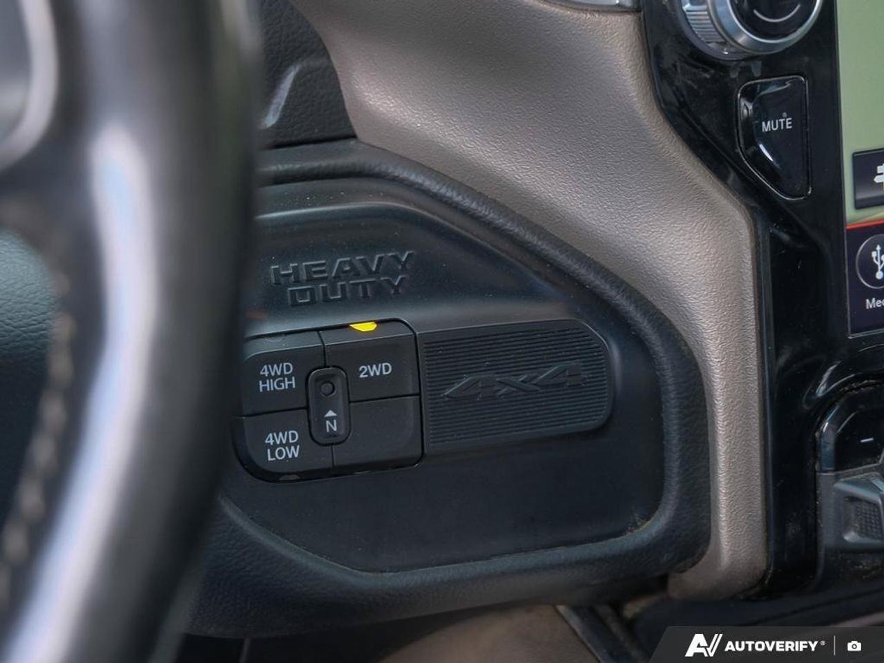 2019 RAM 3500 LaramieLARAMIE, 6.7L CUMMINS DIESEL, 4X4, ALLOYS, Photo