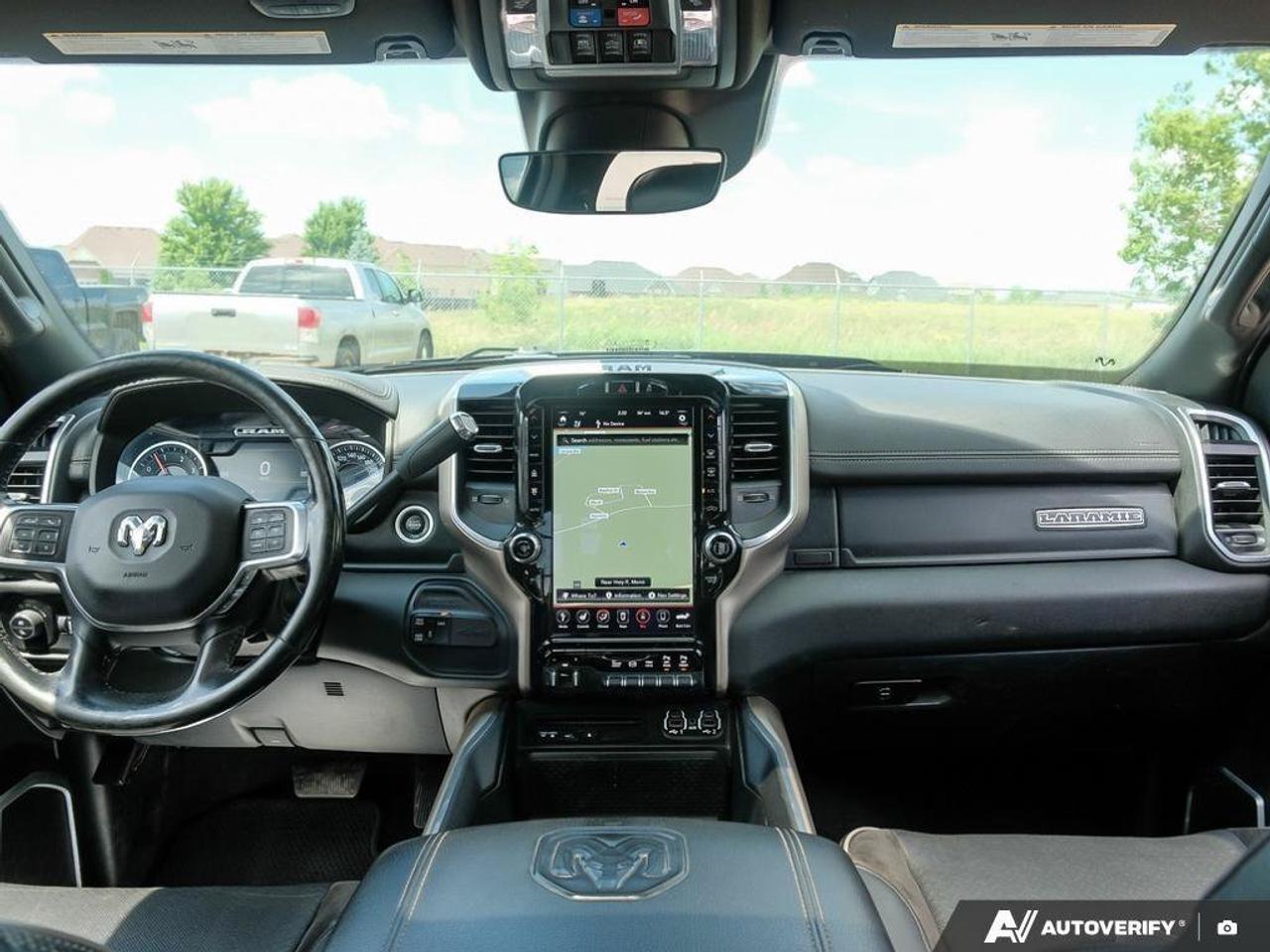 2019 RAM 3500 LaramieLARAMIE, 6.7L CUMMINS DIESEL, 4X4, ALLOYS, Photo
