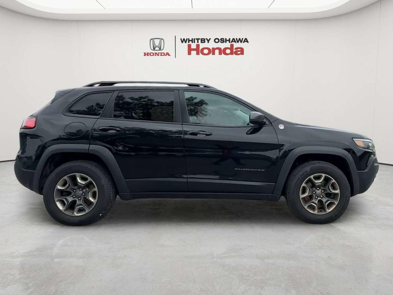 2019 Jeep Cherokee Trailhawk Photo