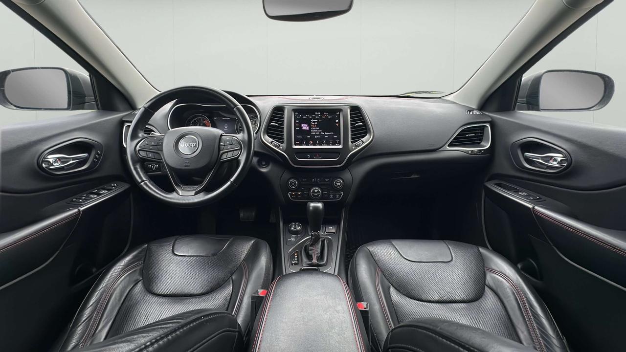 2019 Jeep Cherokee Trailhawk Photo