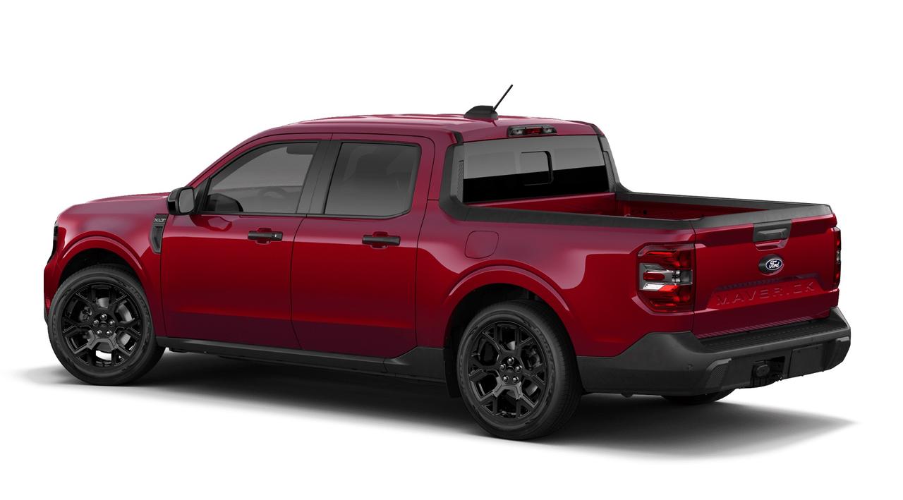 2026 Ford Maverick XLT SuperCrew® Photo1