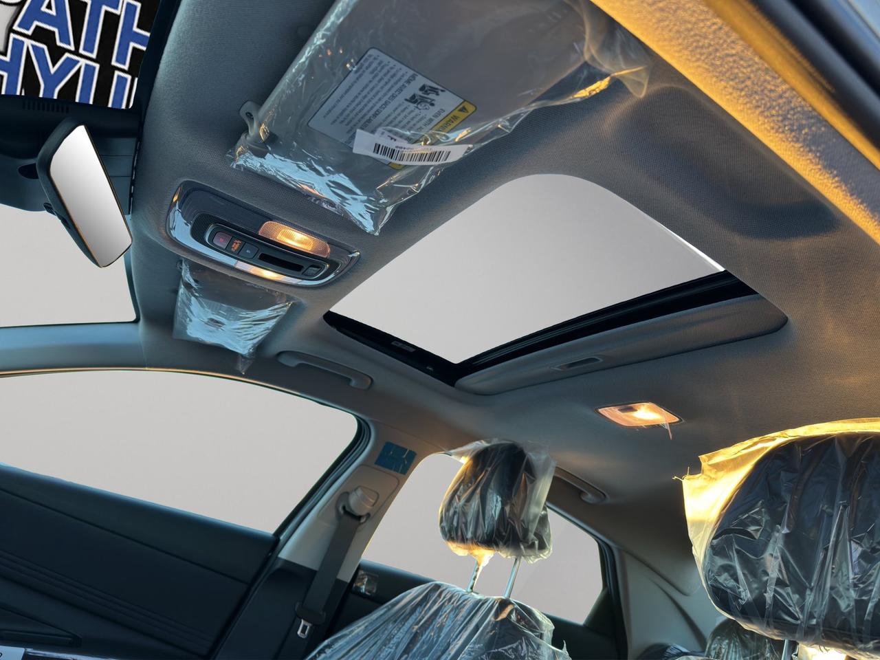 2026 Hyundai Elantra Hybrid Luxury Photo