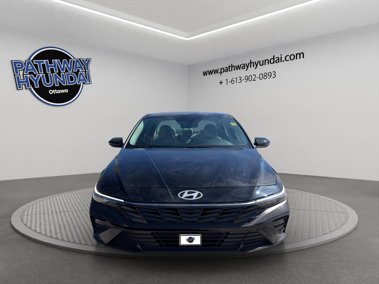 2026 Hyundai Elantra Hybrid Luxury Photo