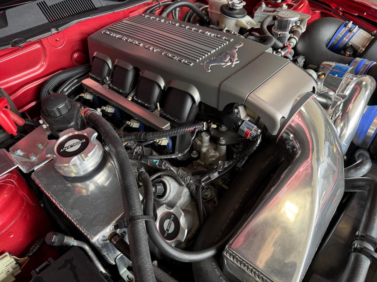 2010 Ford Mustang GT | SUPERCAHRGED V8 |MANUAL|2400KM|500 HORSEPOWER Photo