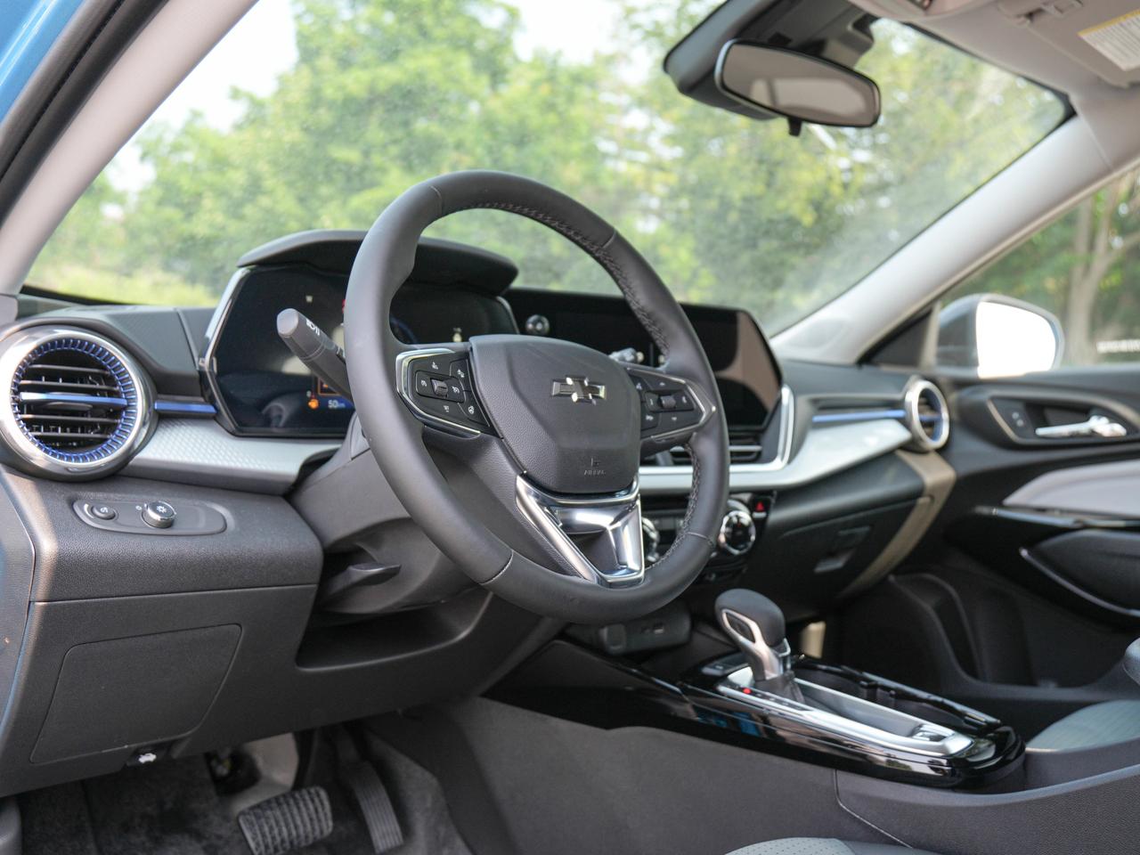 2026 Chevrolet Trax LT Photo