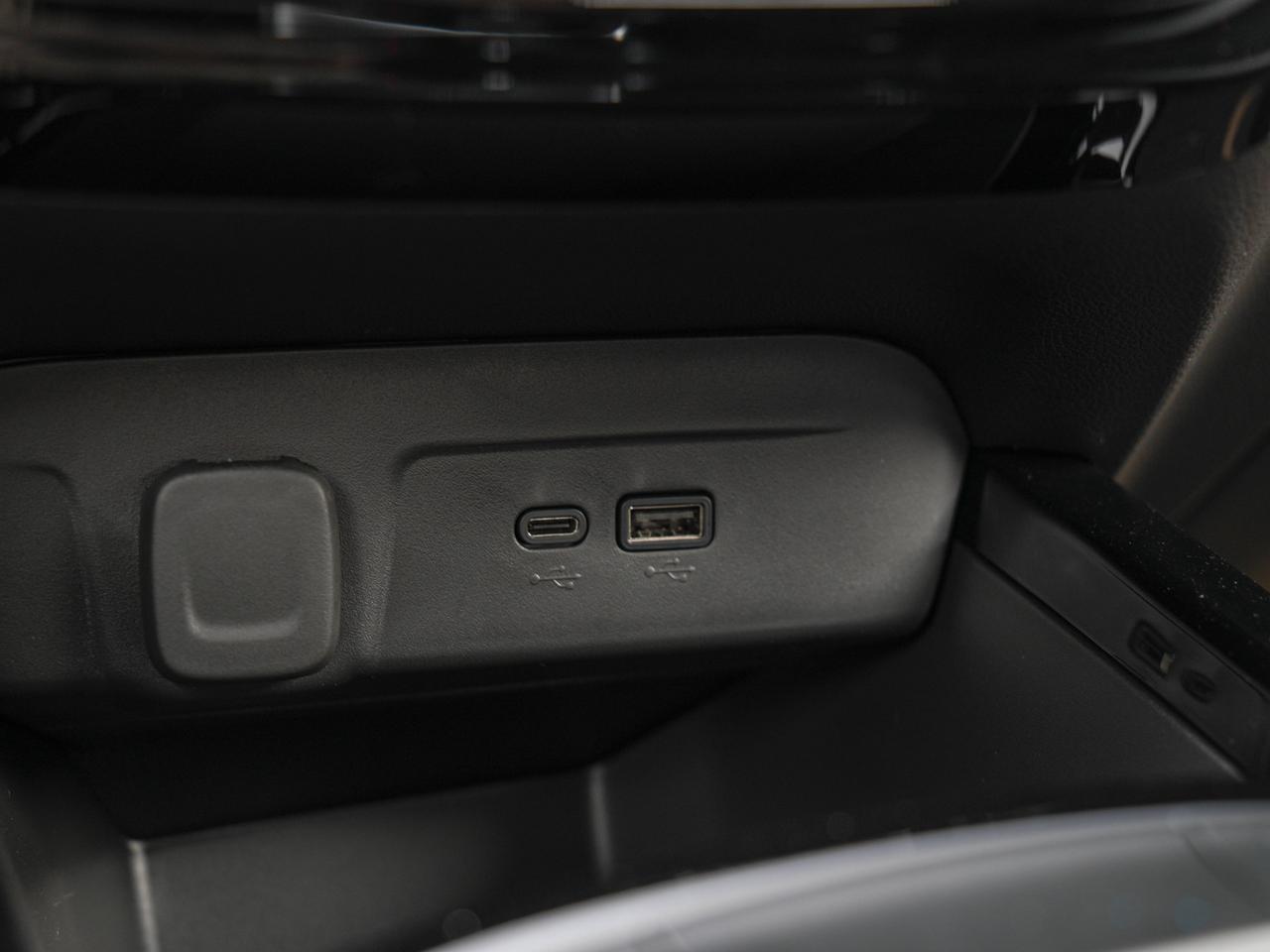 2026 Chevrolet Trax LT Photo