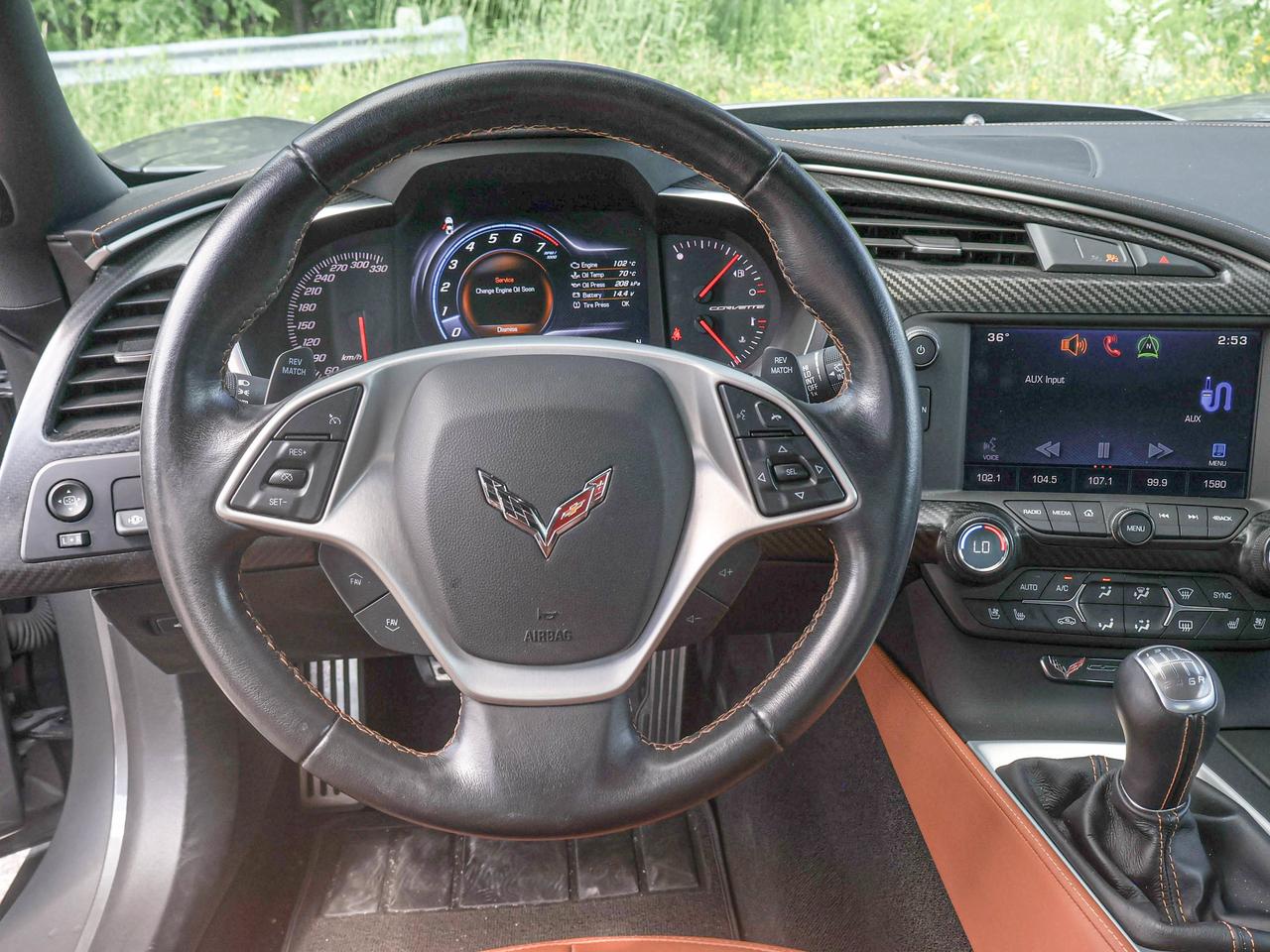 2015 Chevrolet Corvette 2LT Photo