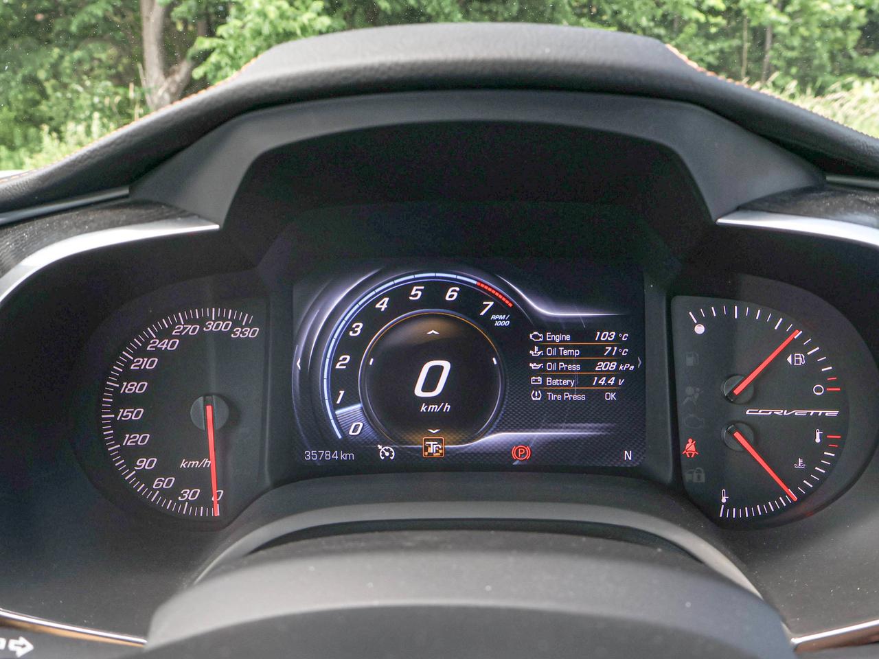 2015 Chevrolet Corvette 2LT Photo