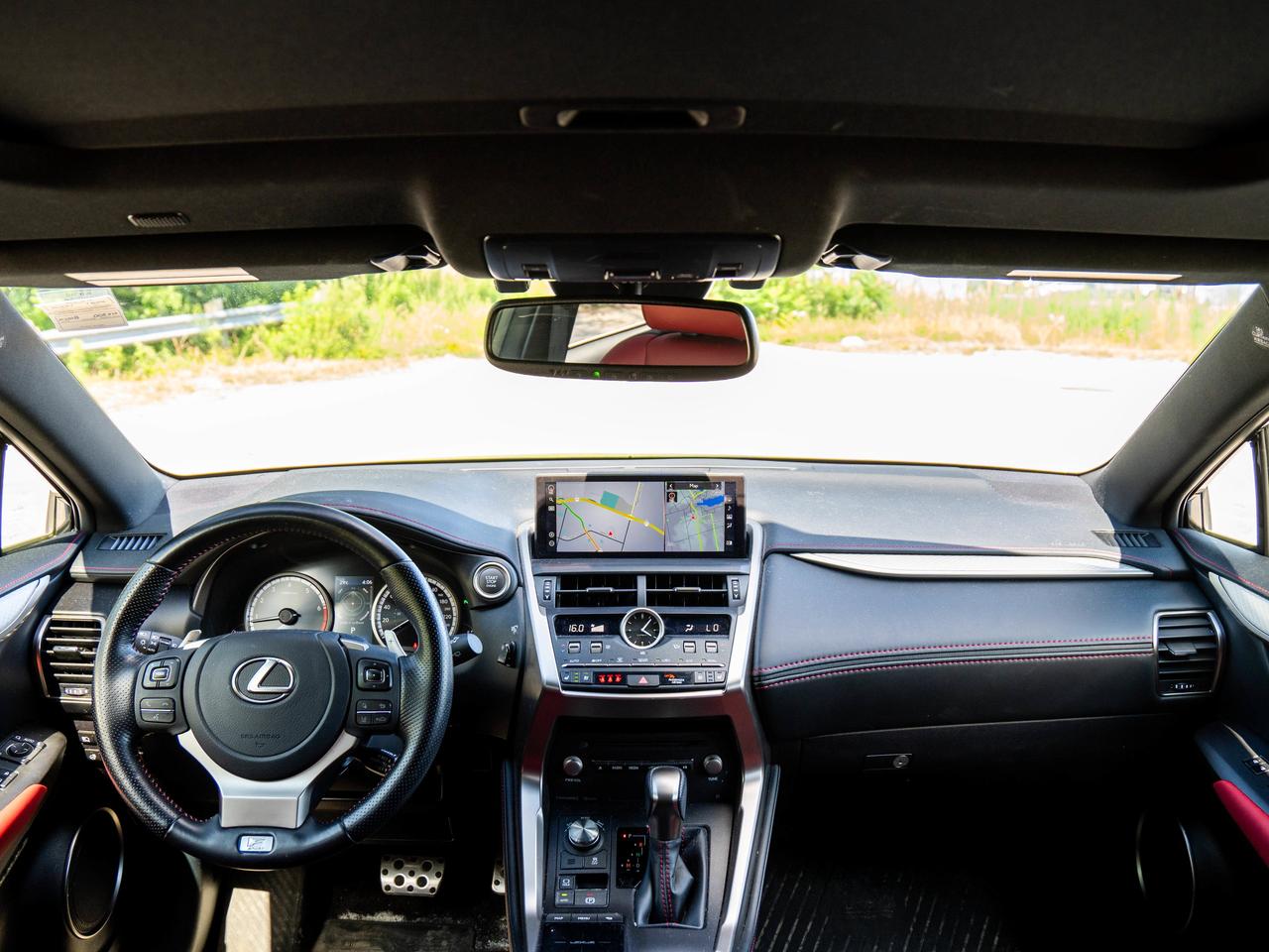 2021 Lexus NX 300 Photo