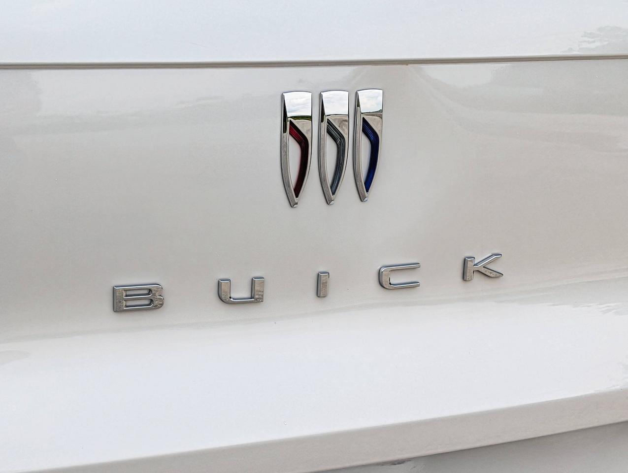 2024 Buick Envista Avenir Photo