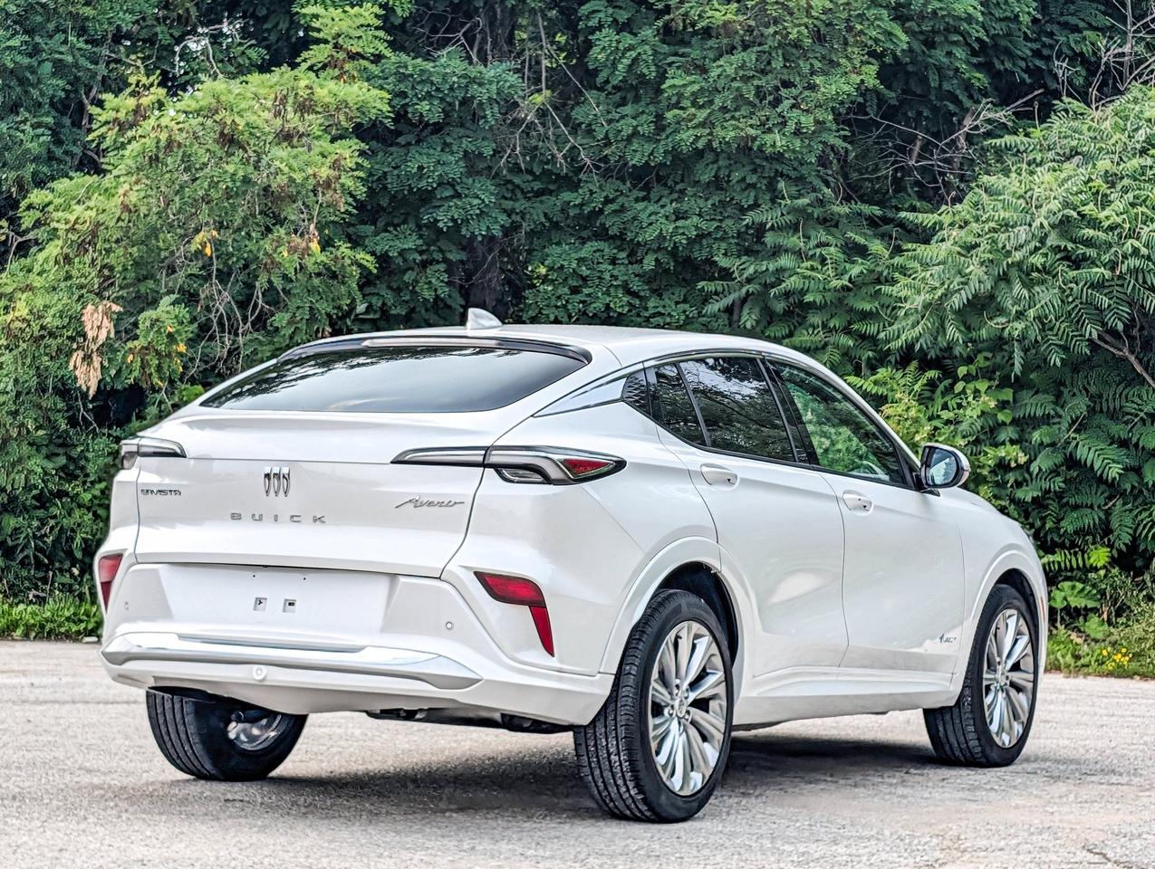 2024 Buick Envista Avenir Photo