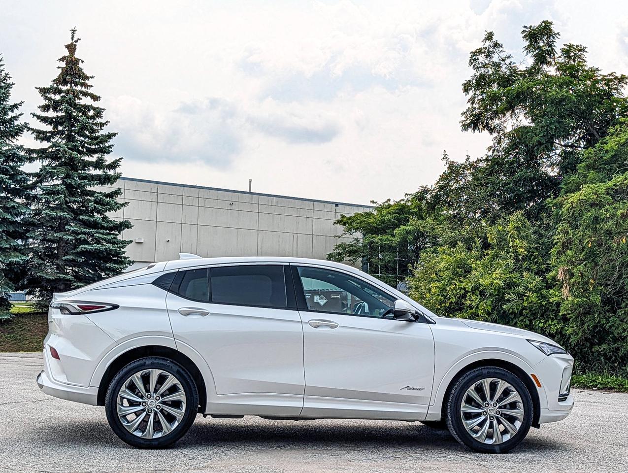 2024 Buick Envista Avenir Photo