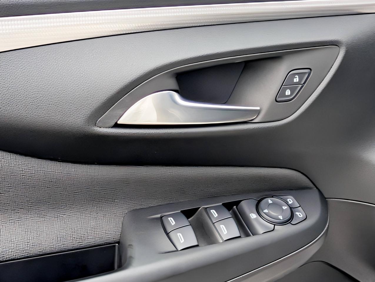 2024 Buick Envista Avenir Photo