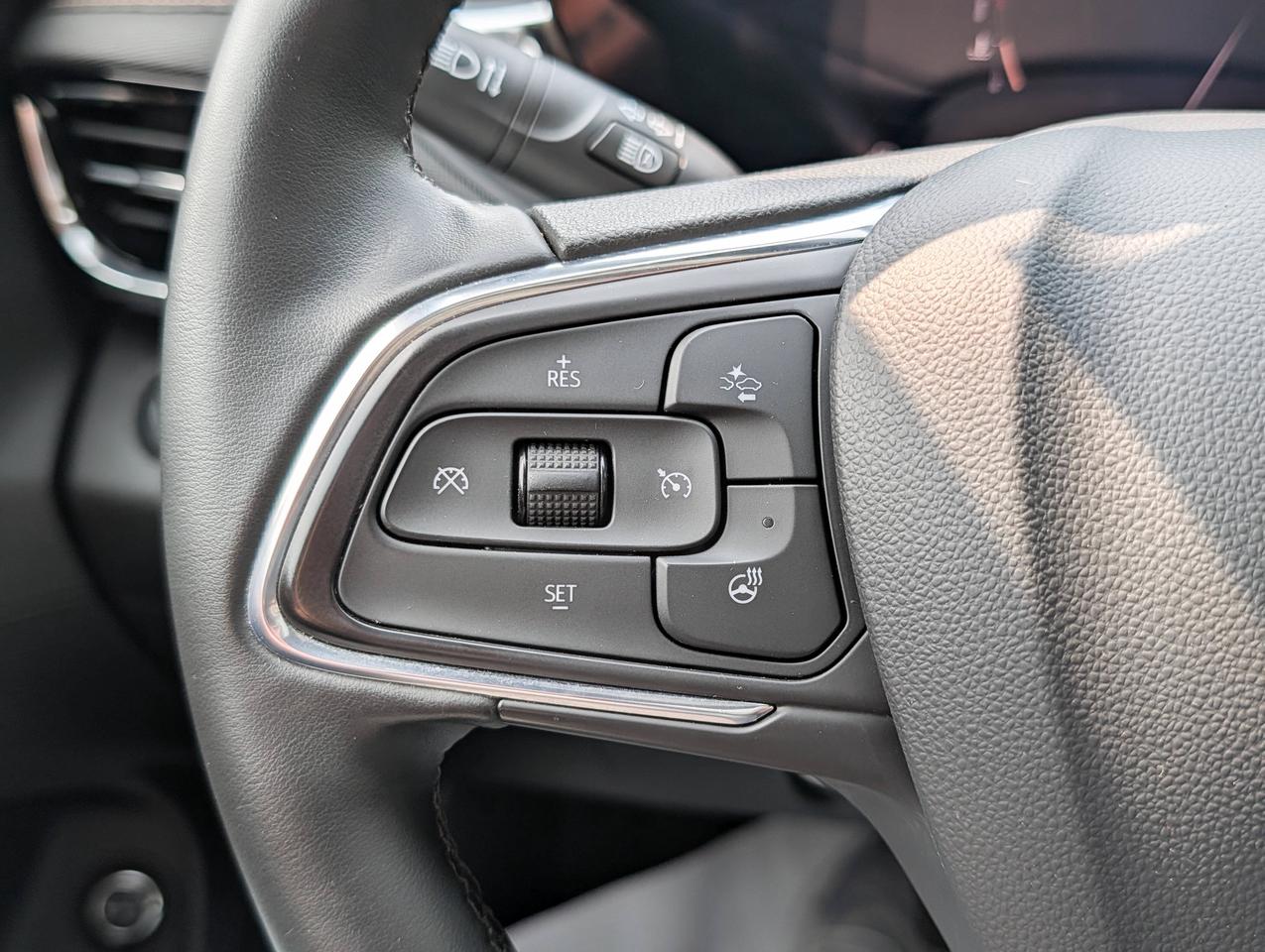 2024 Buick Envista Avenir Photo
