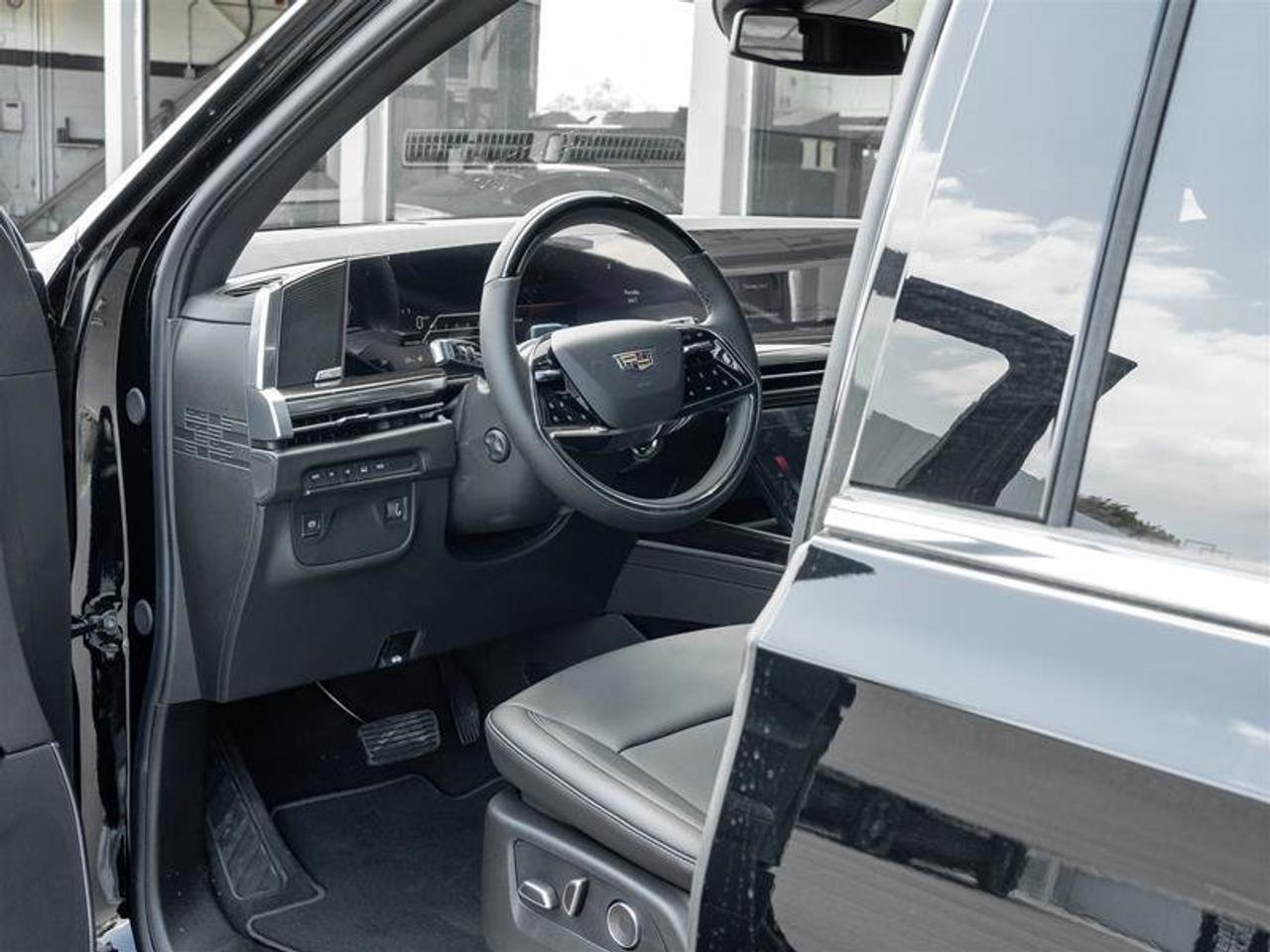 2026 Cadillac Escalade ESV Escalade Photo