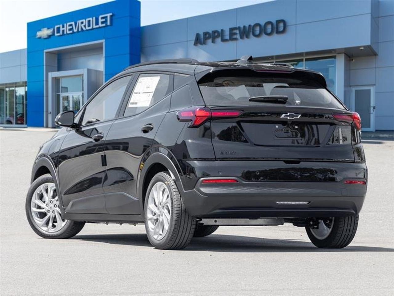 2027 Chevrolet Bolt LT Photo4