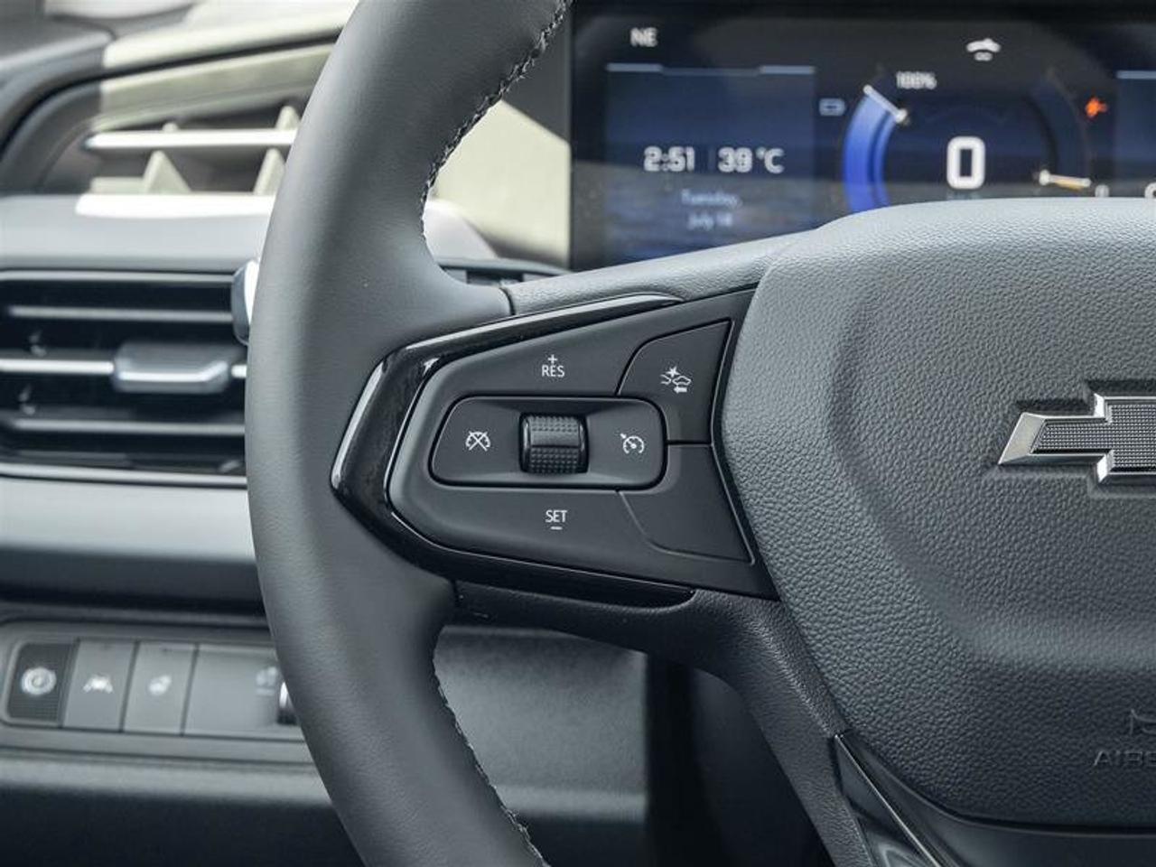 2027 Chevrolet Bolt LT Photo