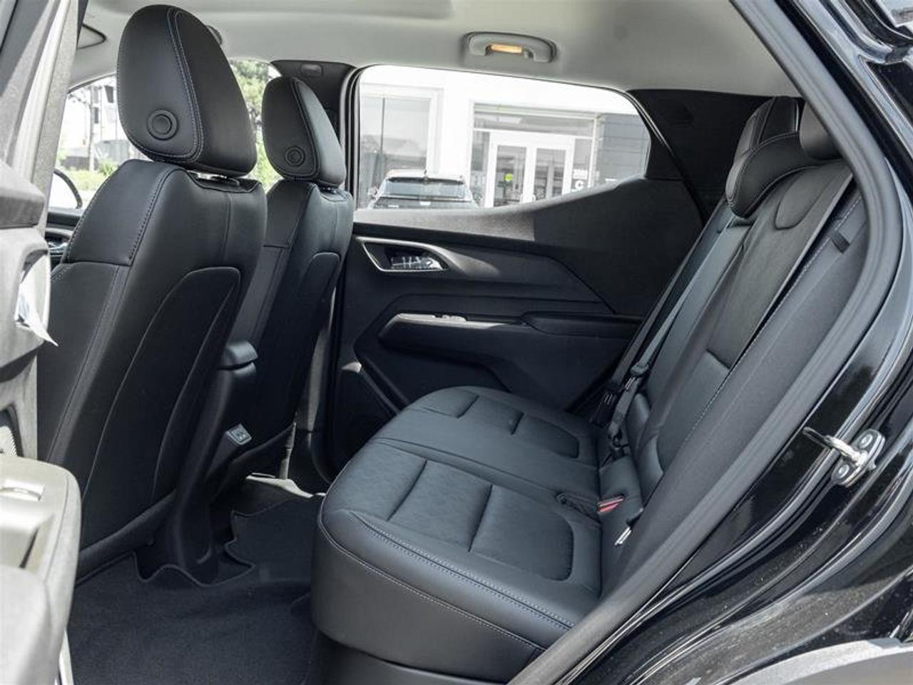 2027 Chevrolet Bolt LT Photo