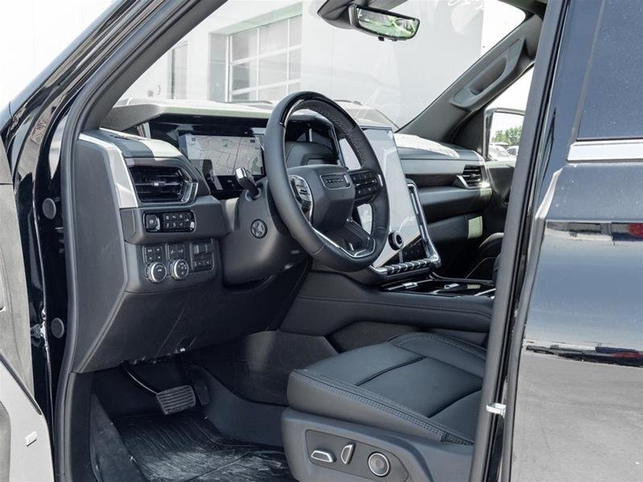 2026 GMC Yukon XL Denali Photo