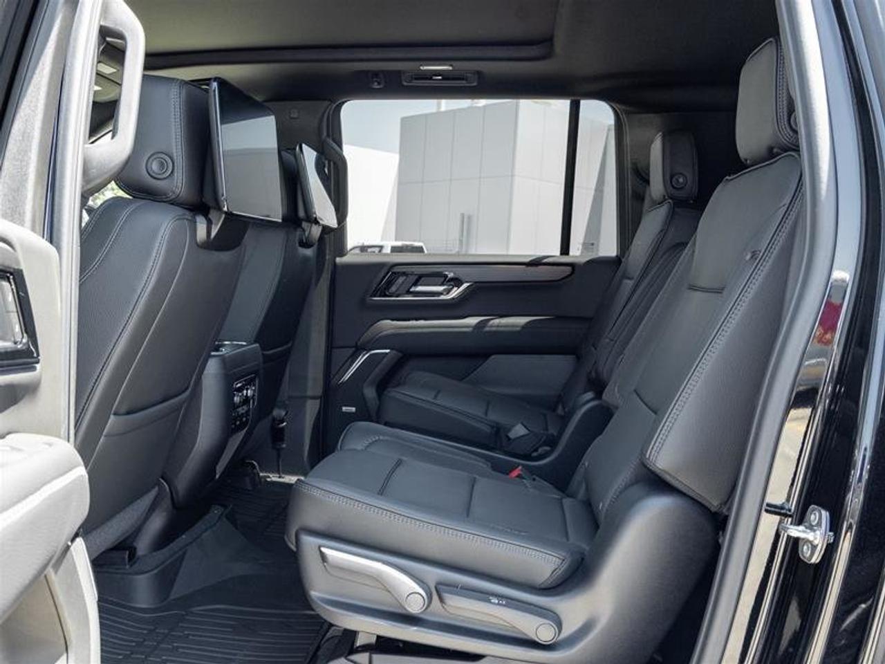 2026 GMC Yukon XL Denali Photo