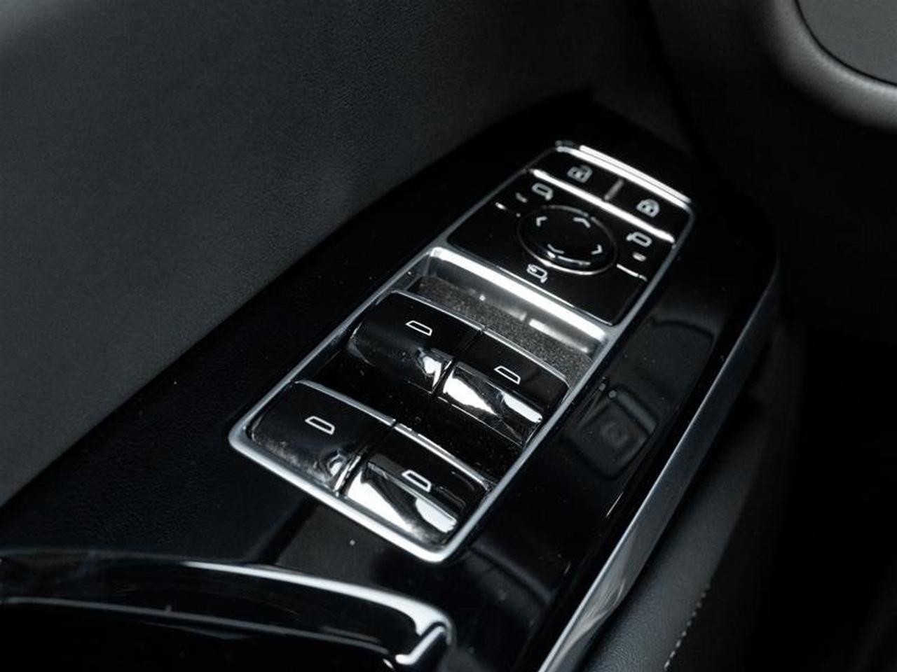 2026 Cadillac Escalade ESV Sport Photo