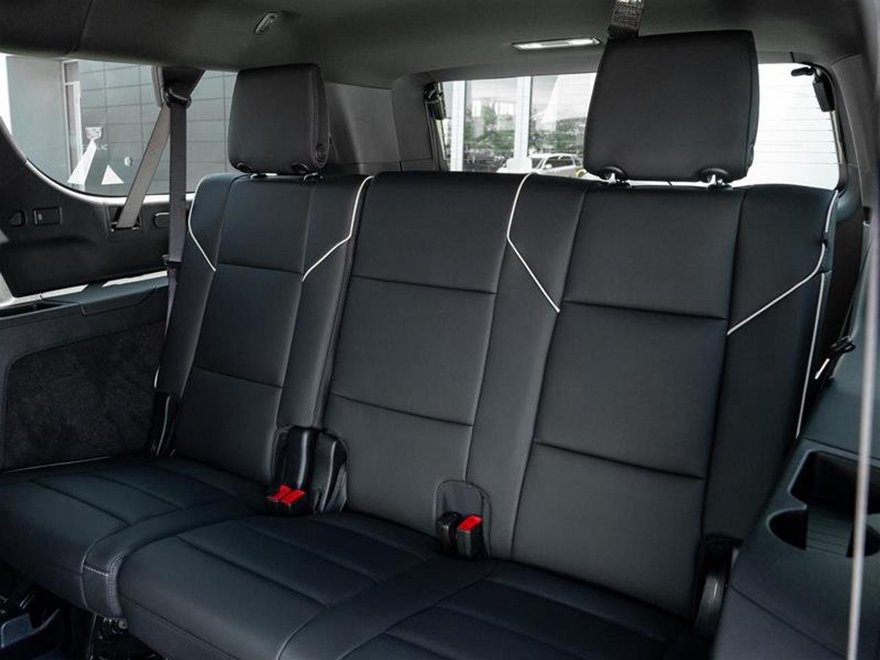 2026 Cadillac Escalade ESV Sport Photo